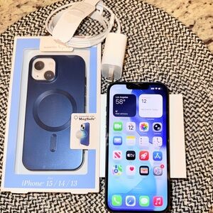 Apple iPhone 14 - Midnight Black/ With Free Brand New Charger and New Case Cover